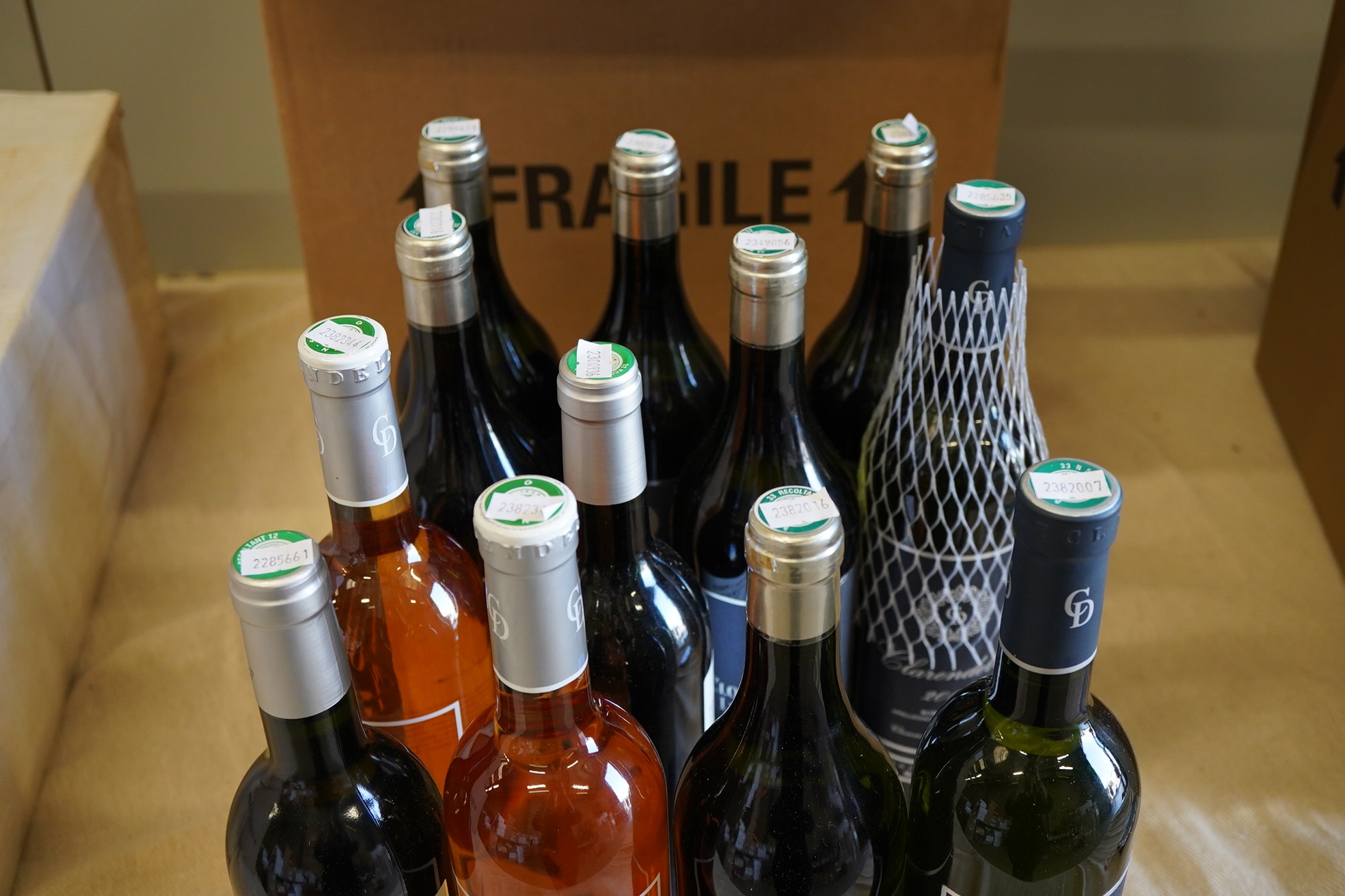 A mixed parcel of Bordeaux white wine
